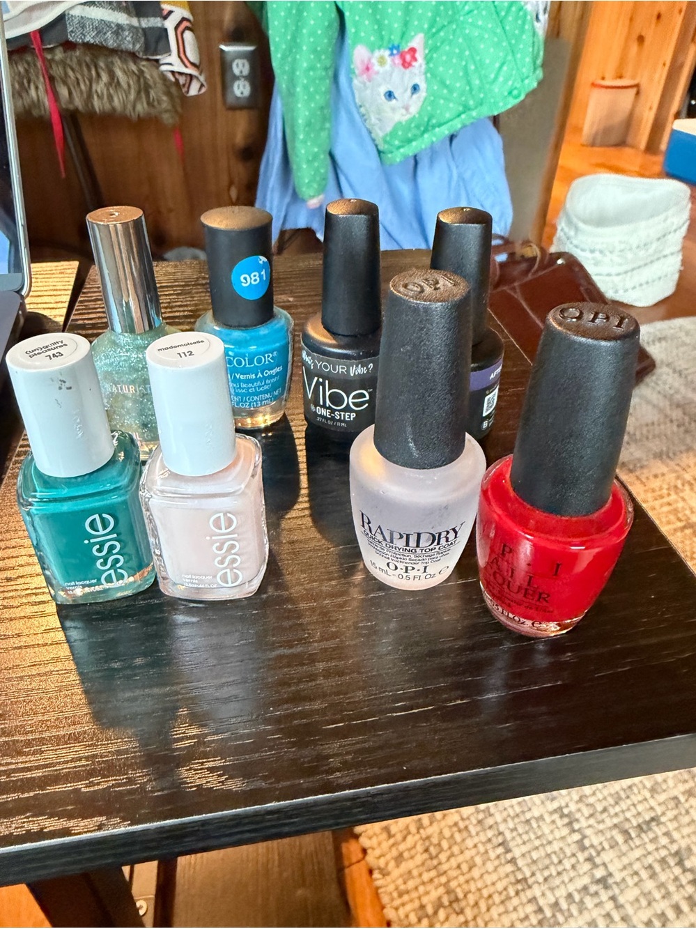 Assorted nail color and brands OPI /Vibe/essie- 8 bottles